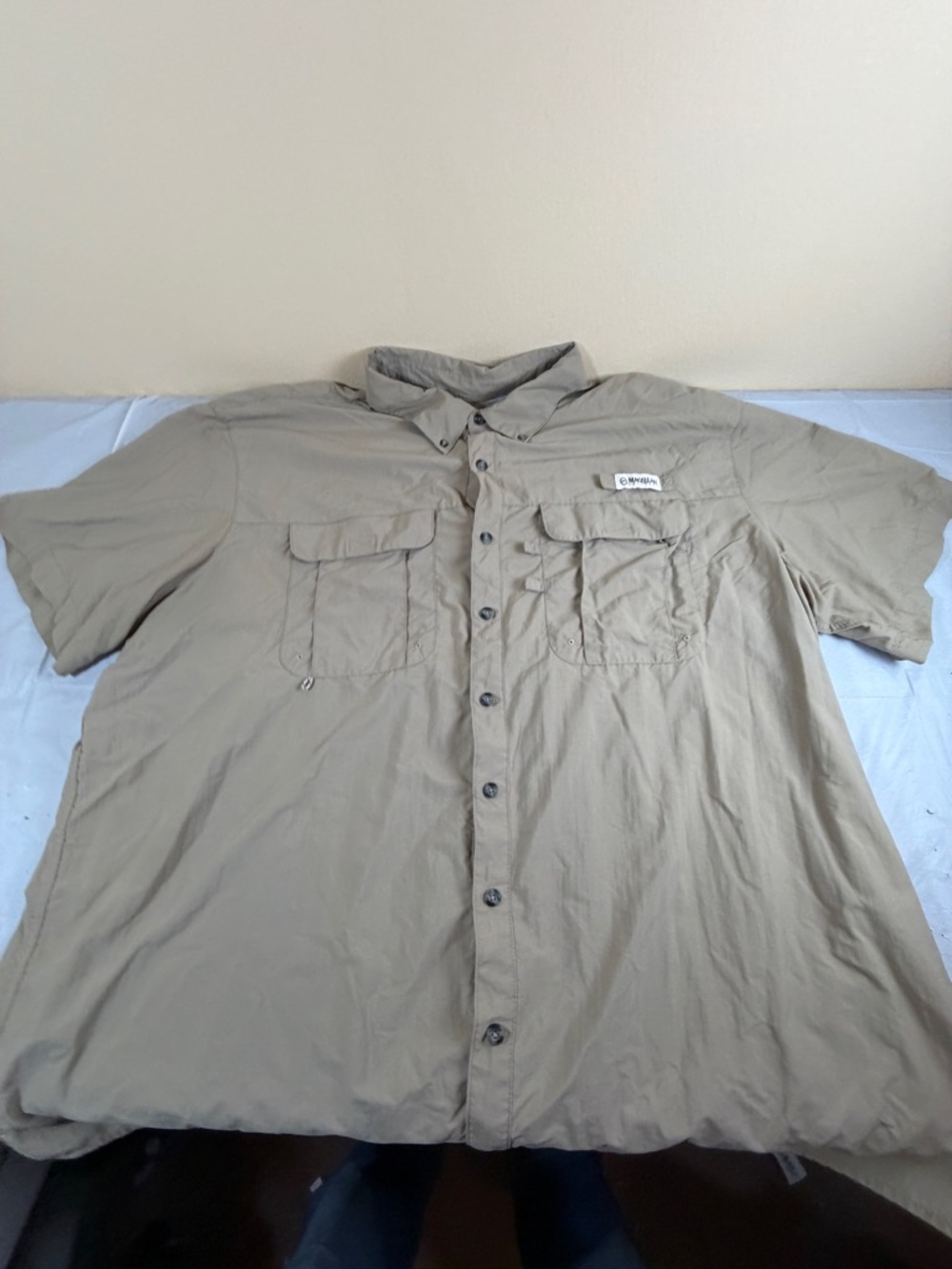 Magellan Outdoors Short-Sleeve Button-Down Shirt in Khaki Taupe‎